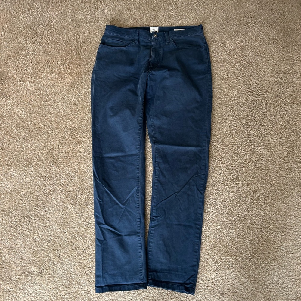 Navy blue Flint and Tinder 365 slim pant